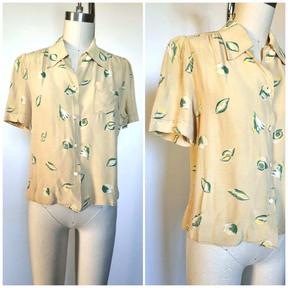 40s Hawaiian Shirt Rayon Shirt Seashell Novelty Print Pointed Collar Shirt XS S